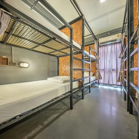 Hostel Ralph Bangkok Zewnętrze zdjęcie