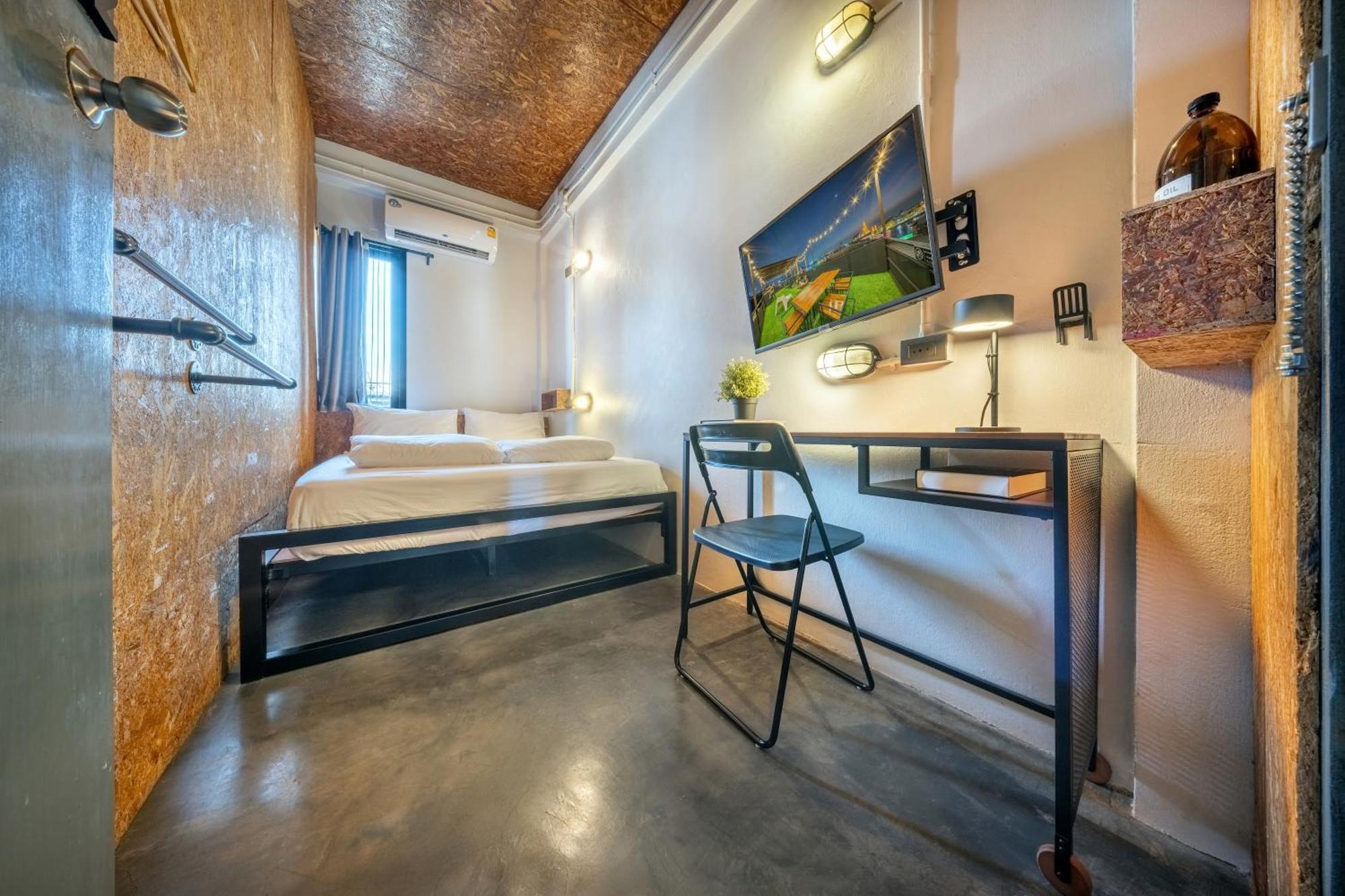 Hostel Ralph Bangkok Zewnętrze zdjęcie