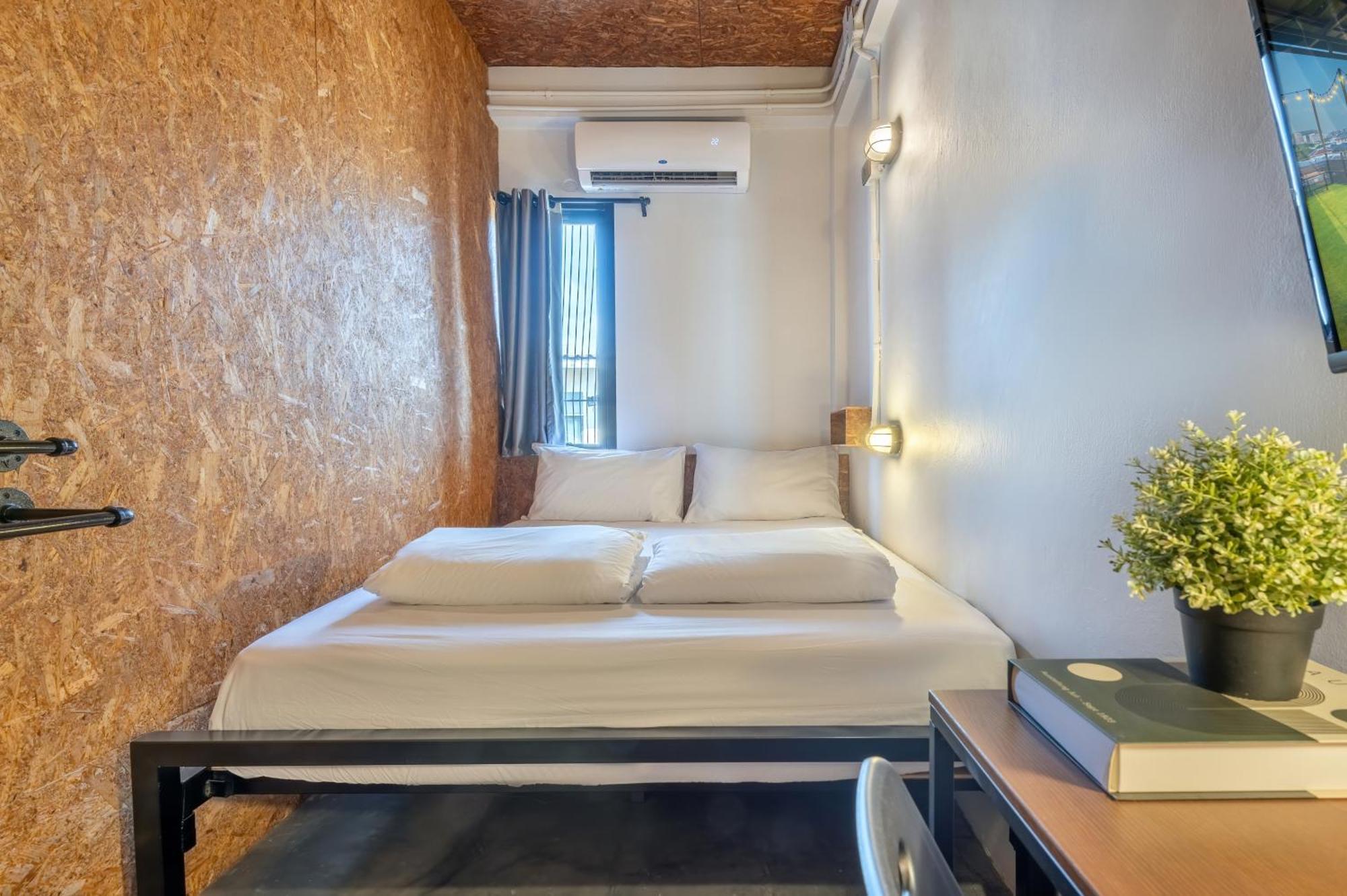 Hostel Ralph Bangkok Zewnętrze zdjęcie