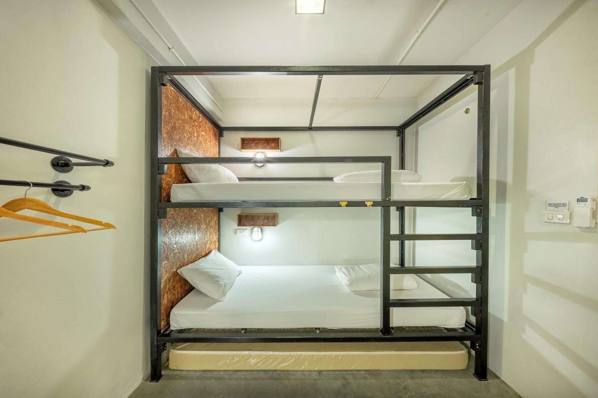 Hostel Ralph Bangkok Zewnętrze zdjęcie