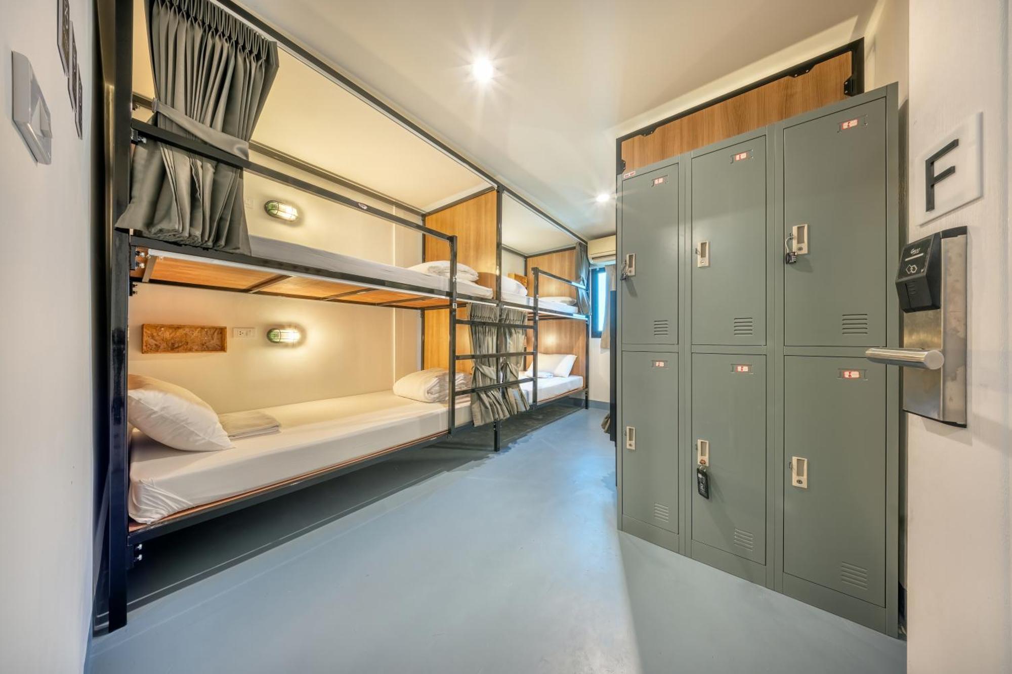 Hostel Ralph Bangkok Zewnętrze zdjęcie